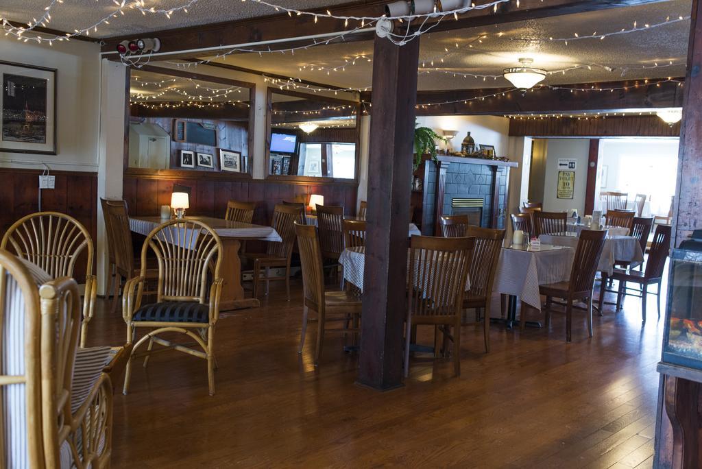 The Cove Inn Westport Buitenkant foto